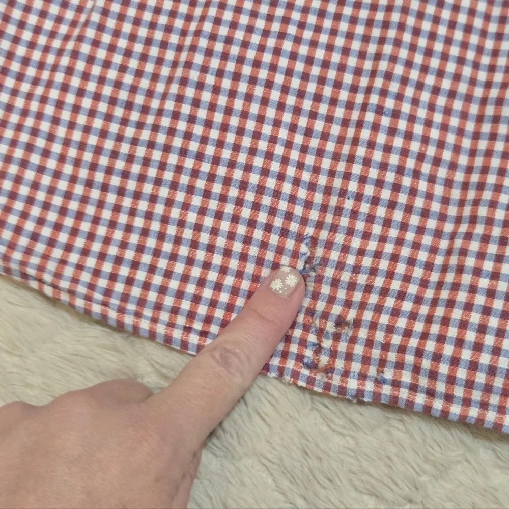 Banana Republic Men's Red & Blue Checked Collared Button-Up Dress Shirt, Size L